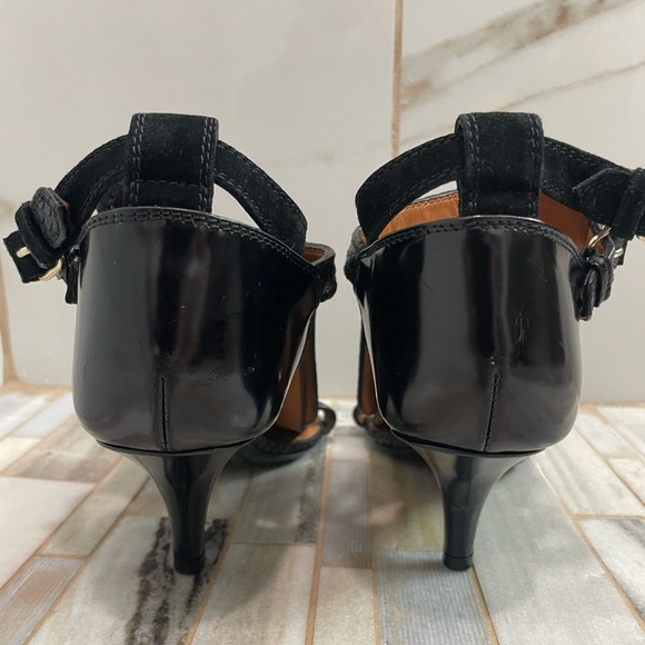 Givenchy Black Snake-Embossed Python Leather Ankle Strap Heels – EU 37 / US 7 - Picture 4 of 16